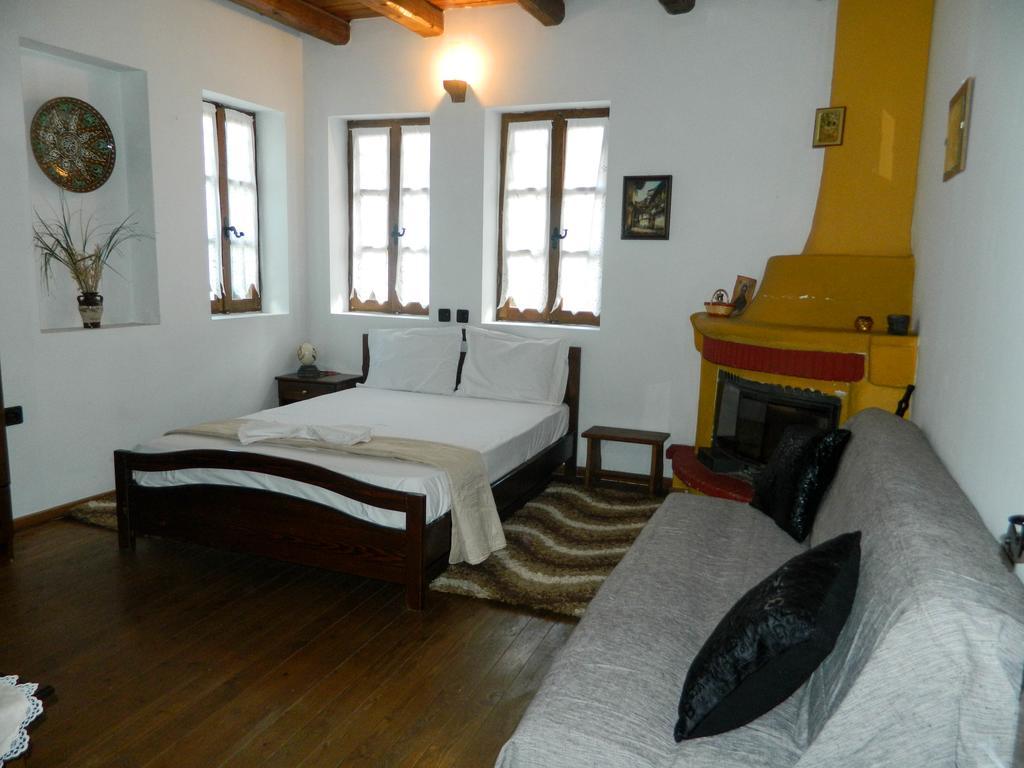 Guesthouse Klearchos Palaios Panteleimonas Exterior foto